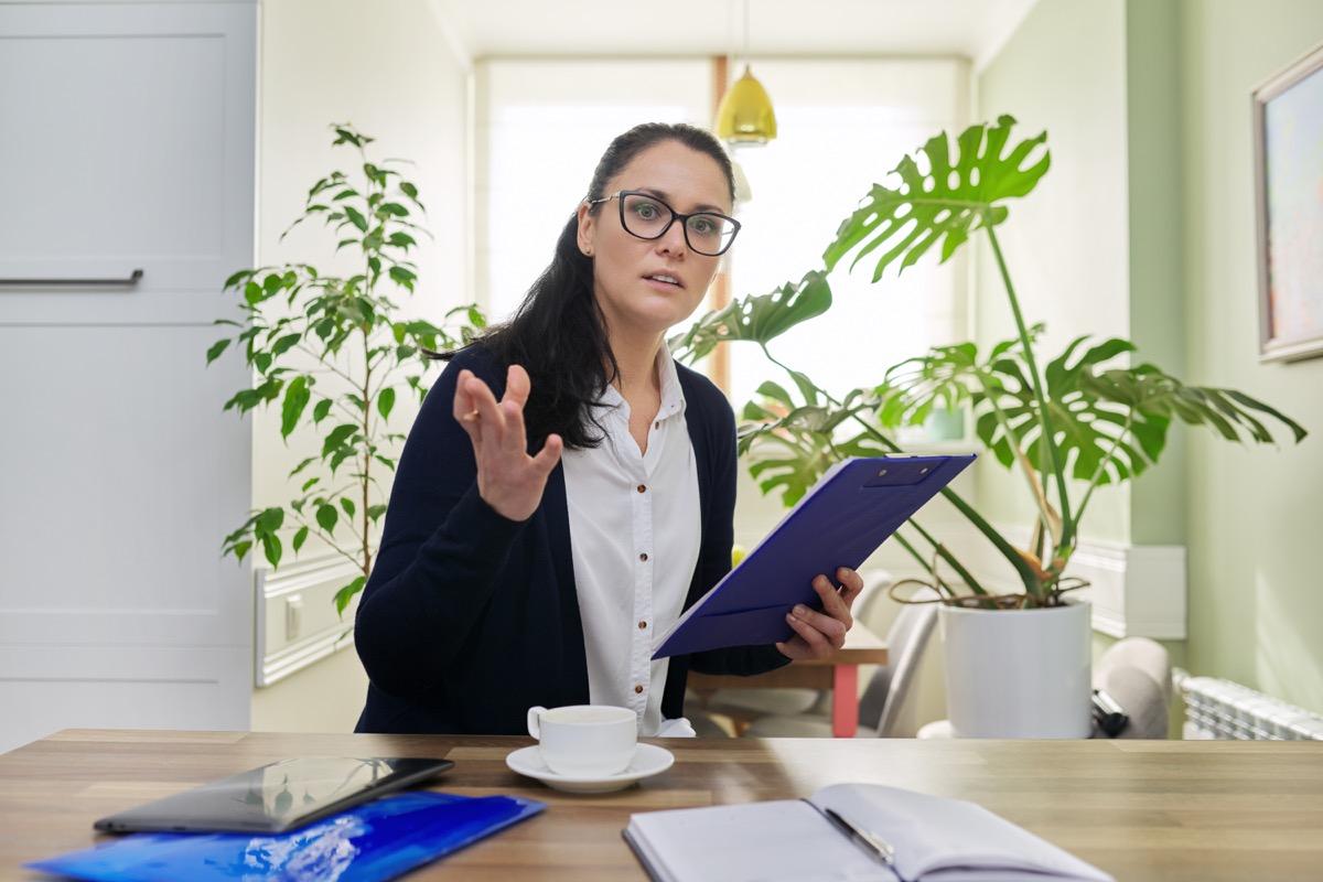 Quelles sont les erreurs à éviter lorsqu’on engage un avocat spécialiste des blessures ?